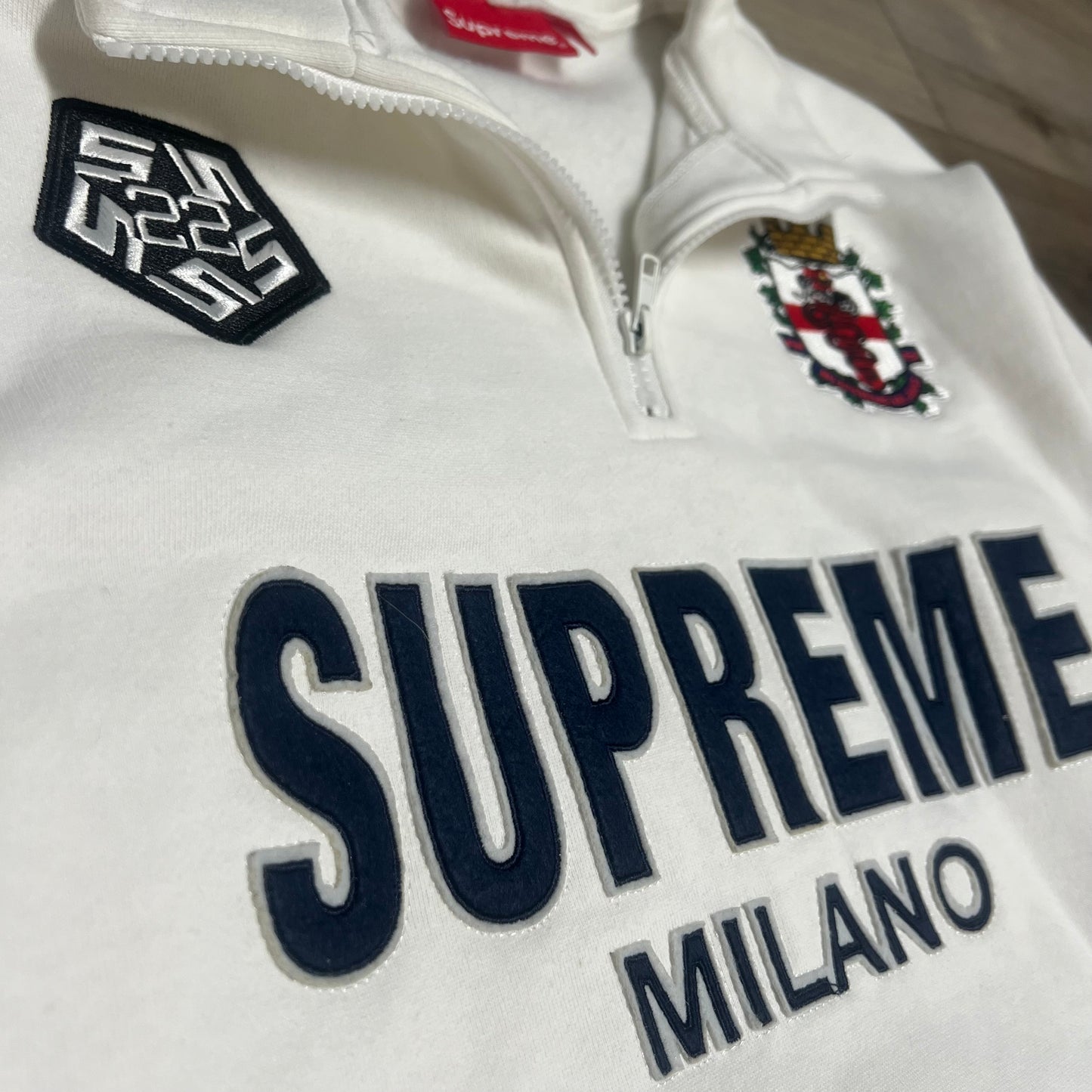 (M) / (L) SUPREME MILANO HALF ZIP PULLOVER